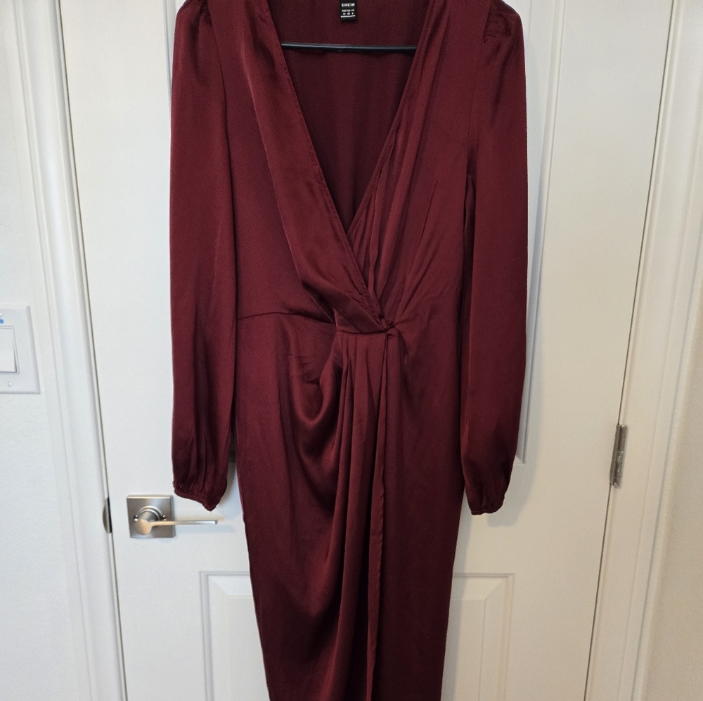 Shein Women's Short Puff Sleeve V Neck Satin Dress Elegant